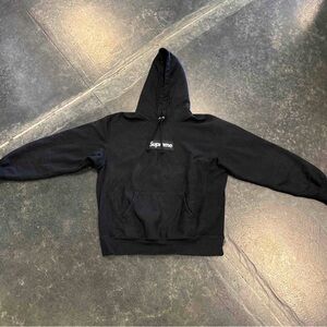 Supreme Black Box Logo Hoodie